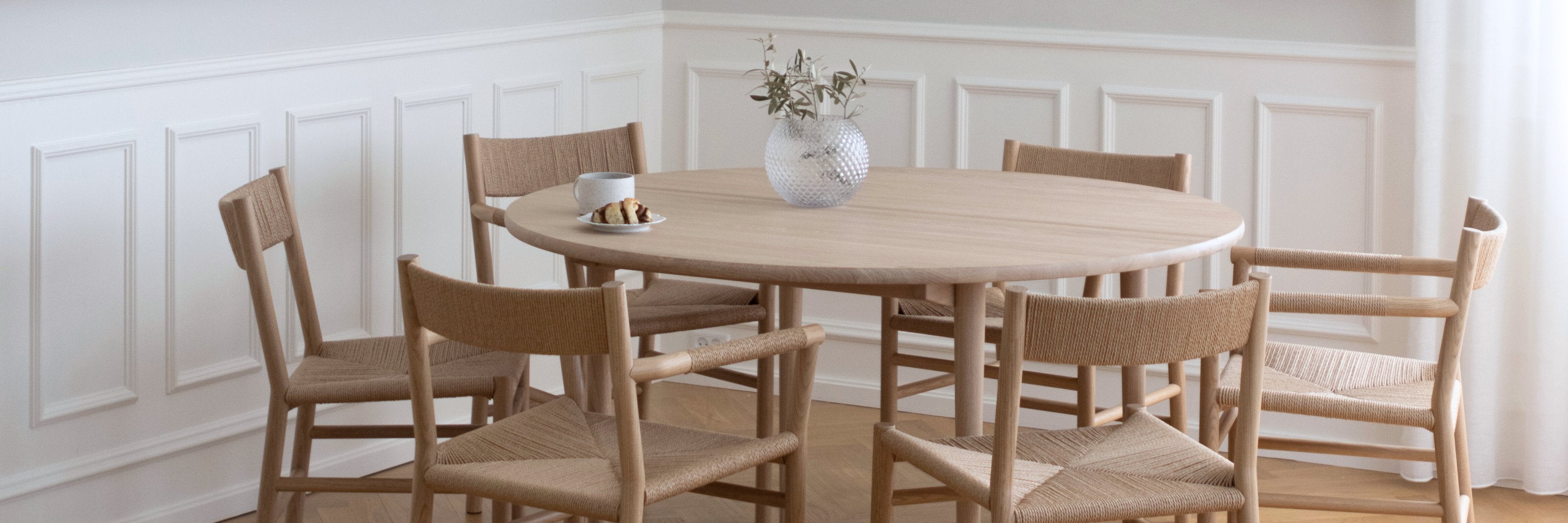 Dining table chair, oak black lacquer