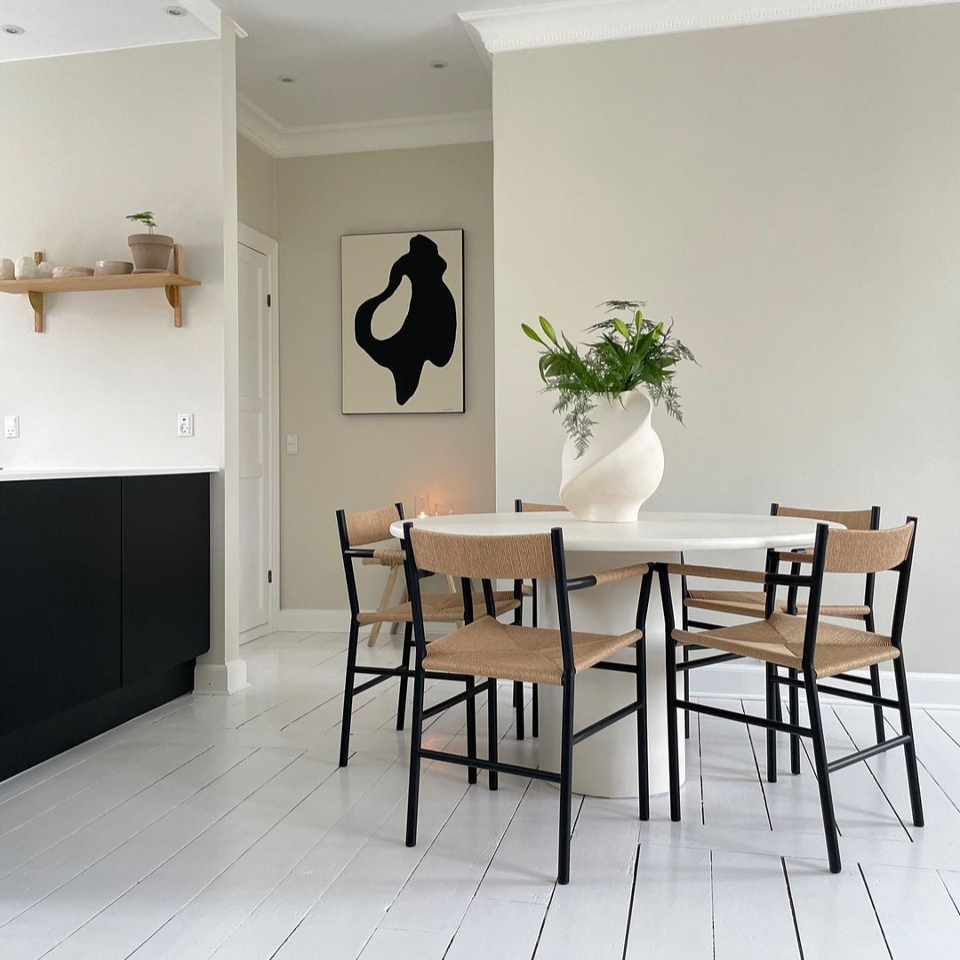 CORD - Esszimmerstuhl mit Armlehne