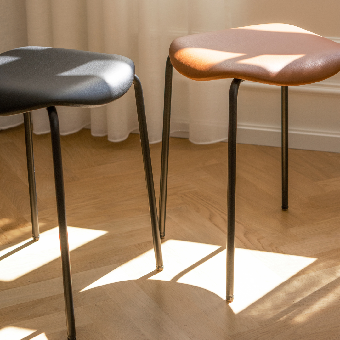 UGO - Hocker