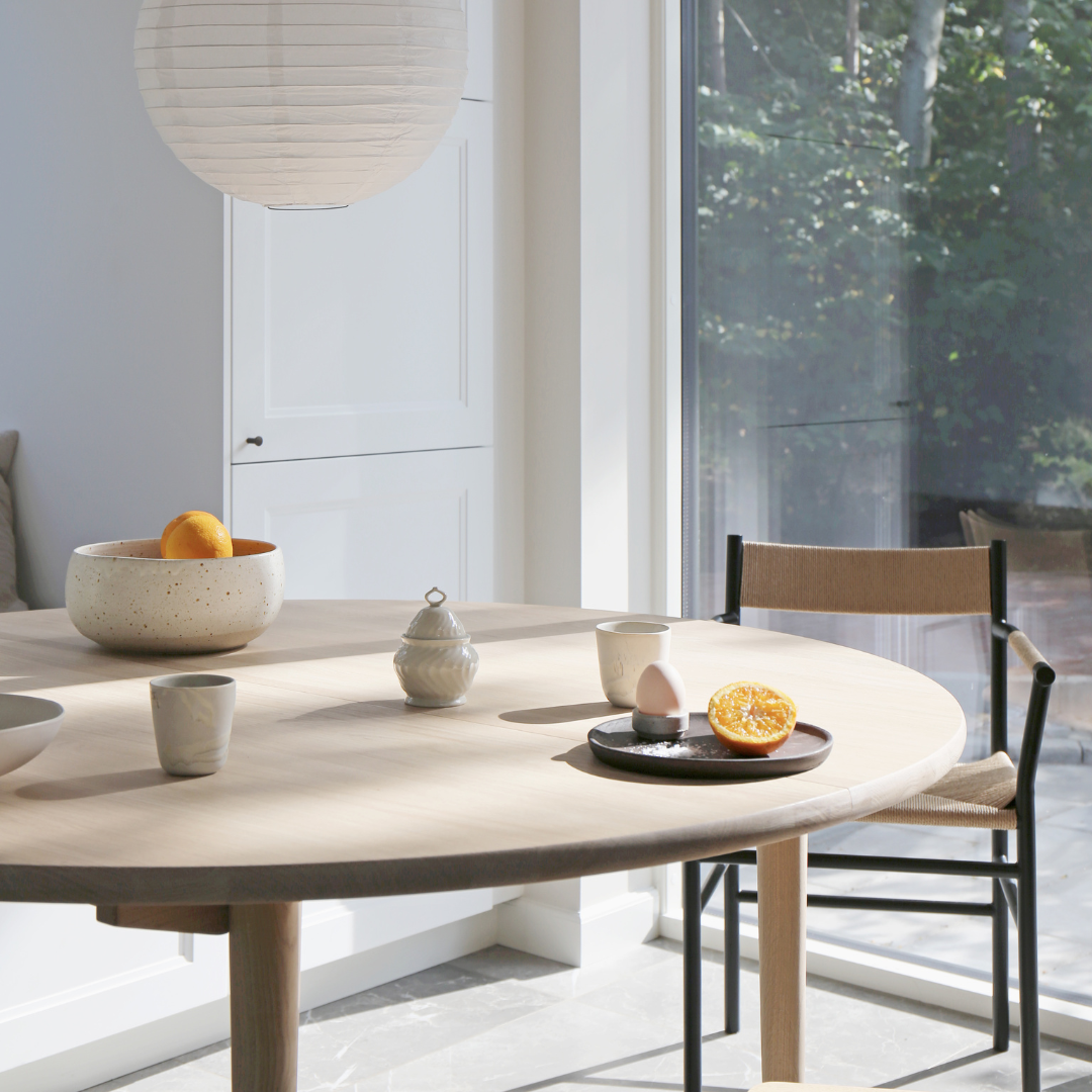 CORD - Esszimmerstuhl mit Armlehne