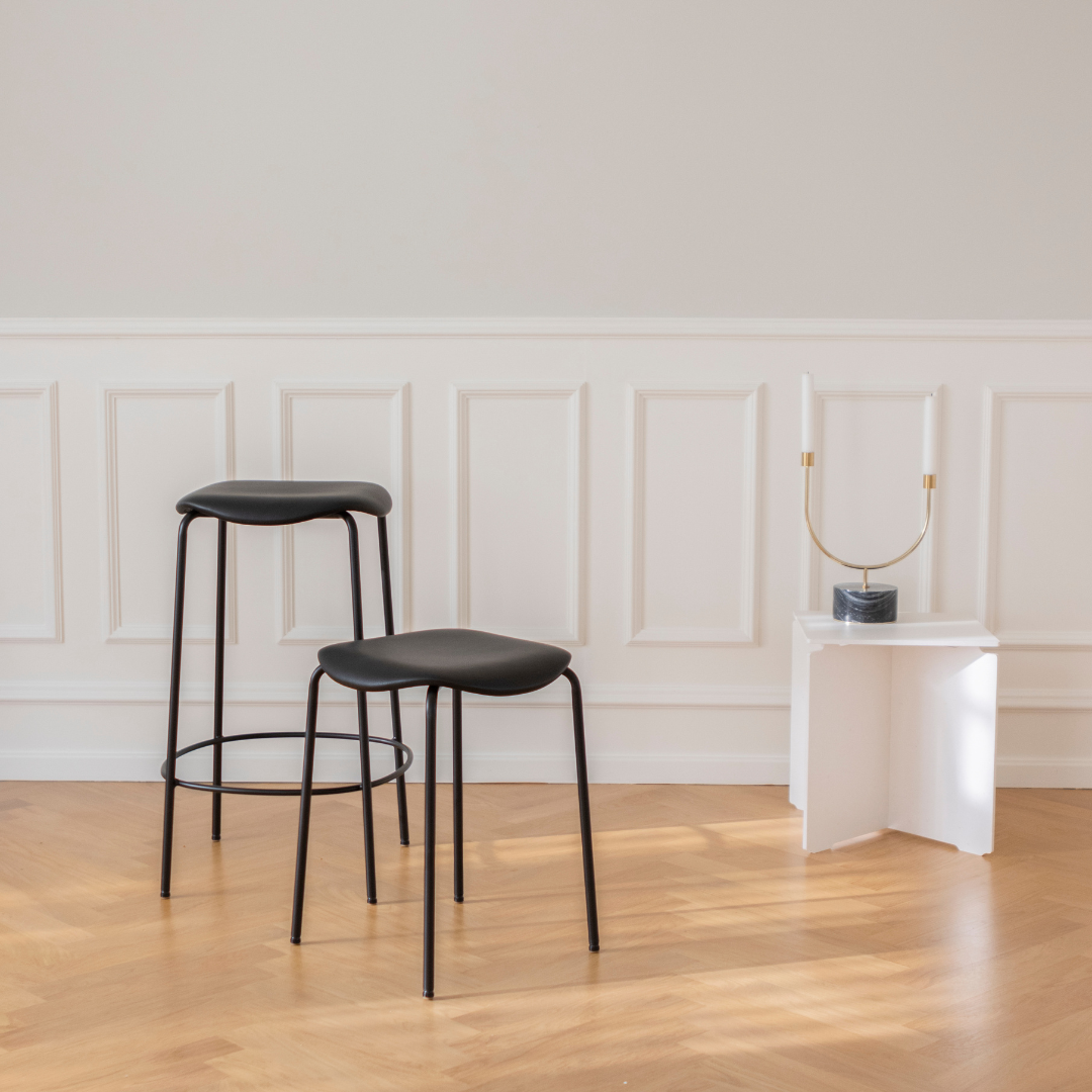 UGO - Hocker