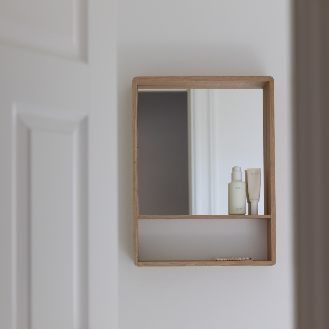 CUPMUG Mirror - Eichenholz-Regalbrett