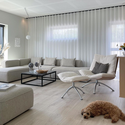 PRIMETIME - Hocker, schwarzer Stahl