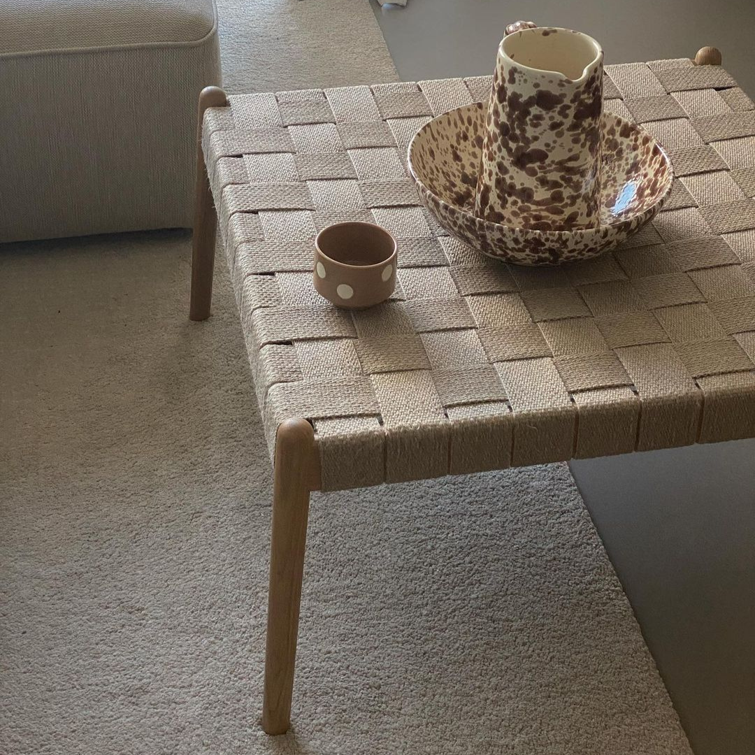 UMI - Eichenholz Couchtisch