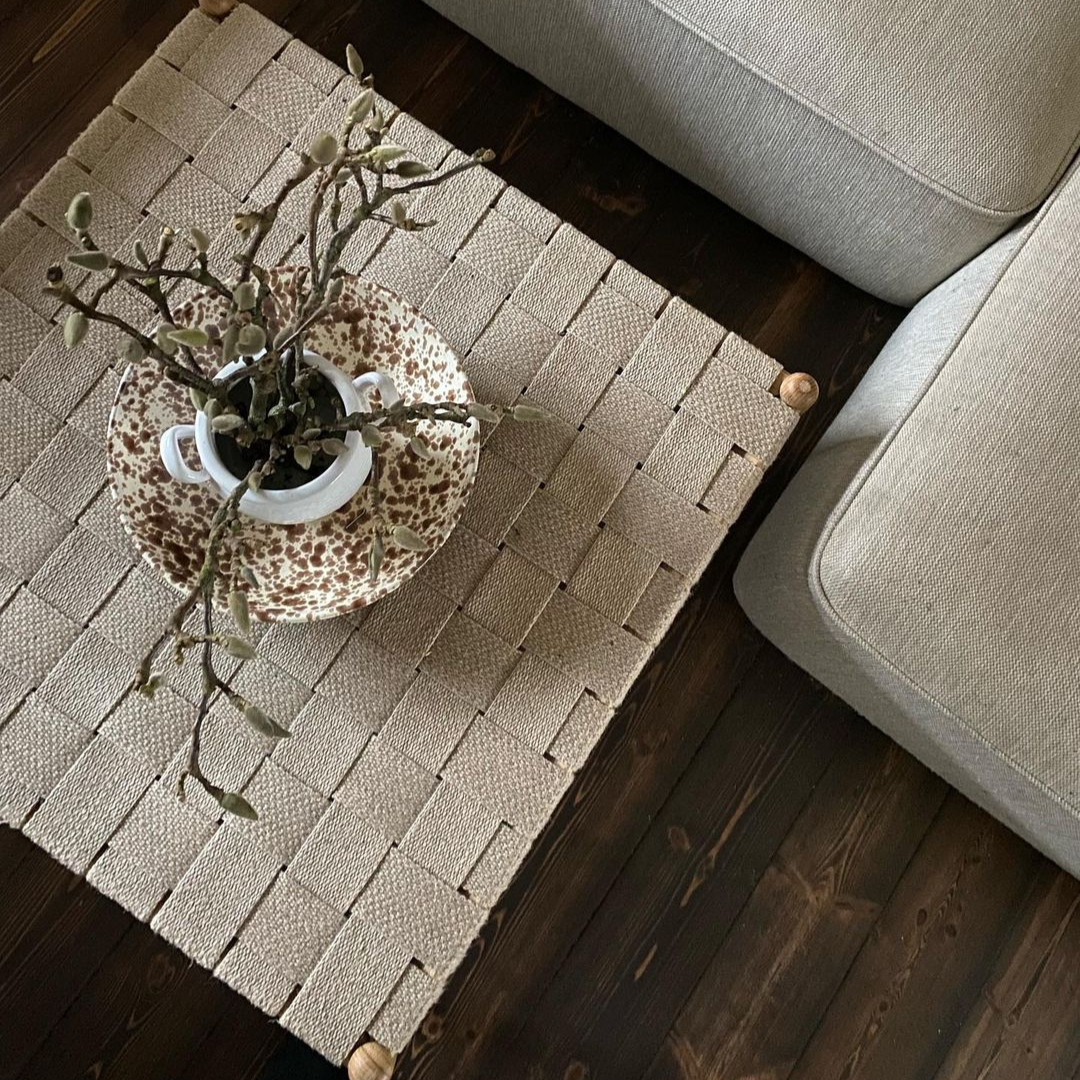 UMI - Eichenholz Couchtisch