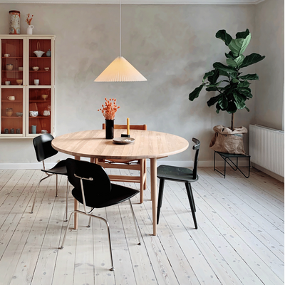 J111 - Esszimmerstuhl