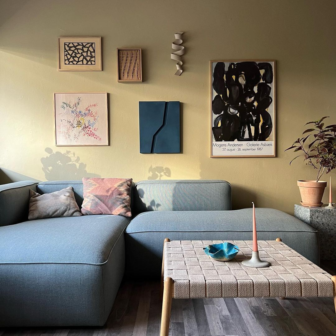 UMI - Eichenholz Couchtisch