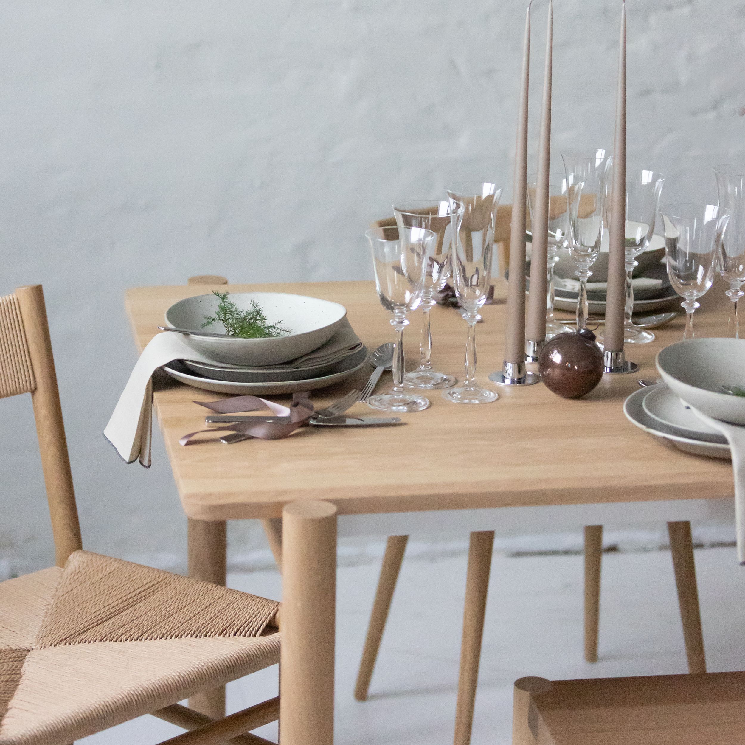 THY - Rechteckiger Esstisch, Stahlgestell